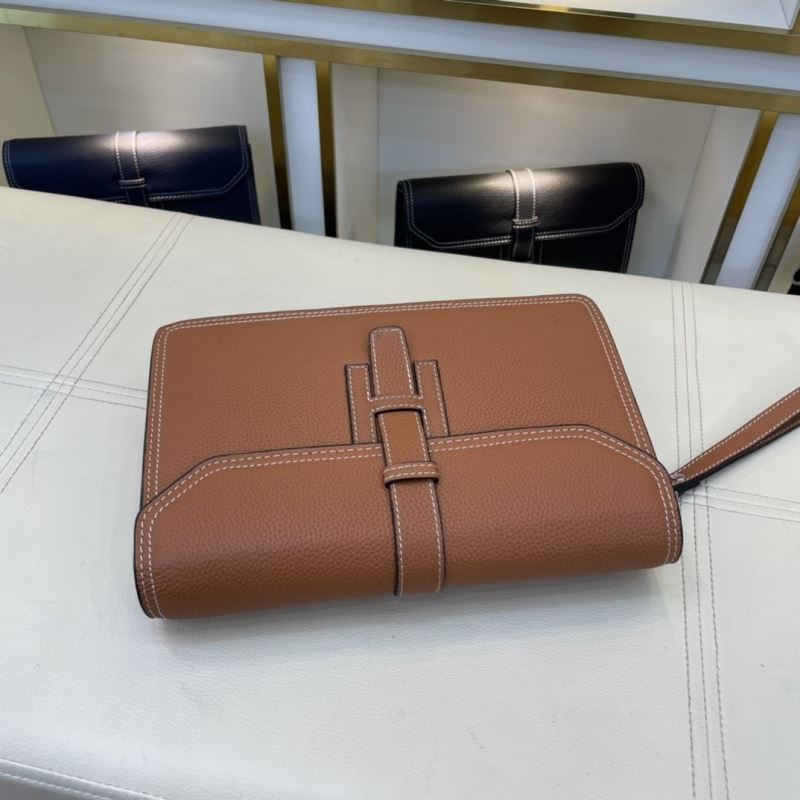 Hermes Clutch Bags